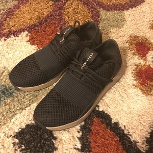 Under Armour running shoes 👟